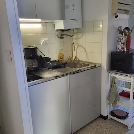 Le Kiowas Apartment *